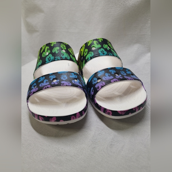 Sz 14 Crocs Disney Rainbow Celebration Slide Sandals Mickey Mouse Adult NWOT - Picture 4 of 5